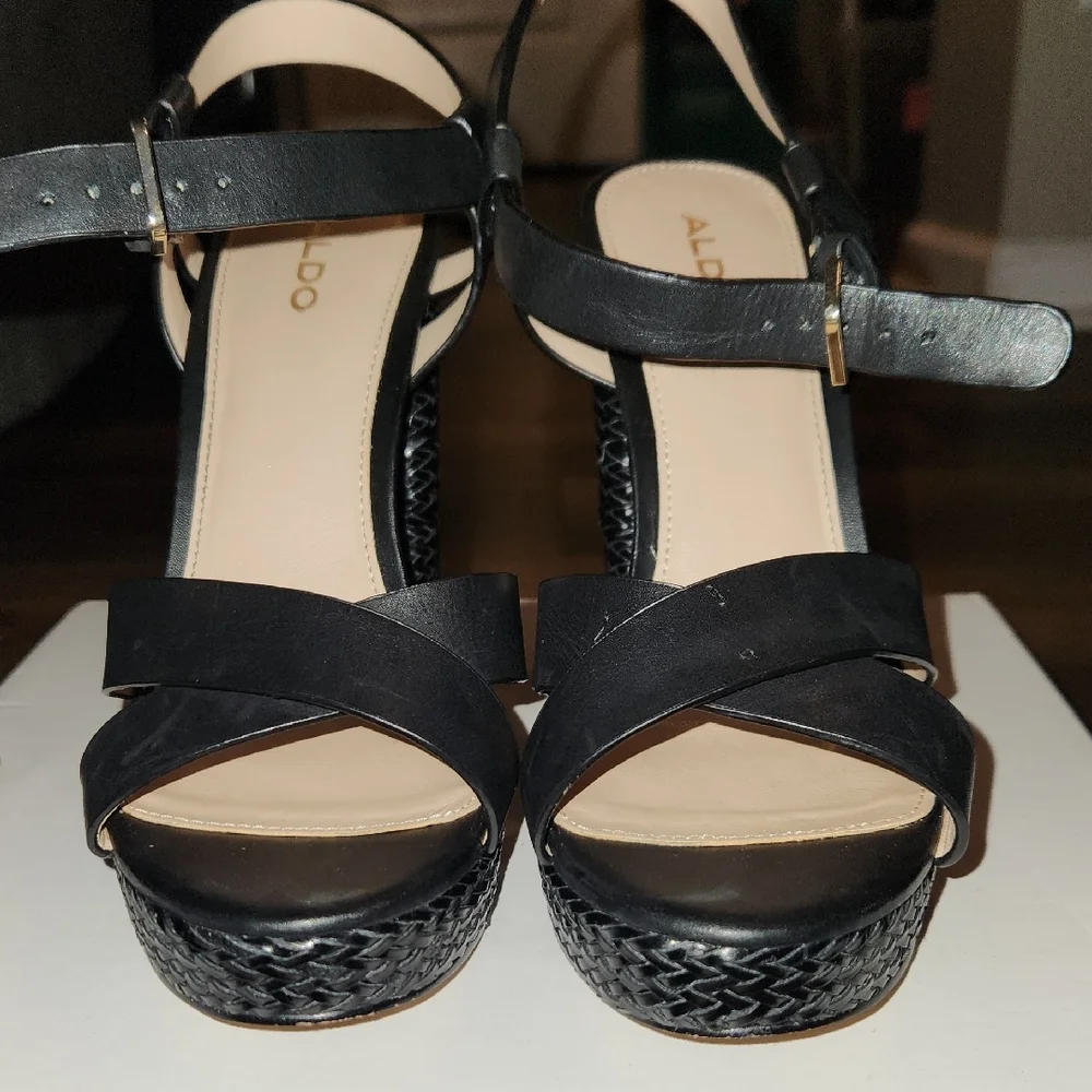 Aldo Black Platform Sandals - Picture 3 of 3